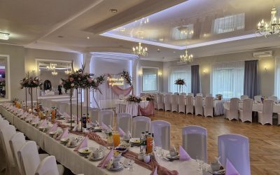 Jak zaplanować wesele w 5 krokach – od rezerwacji terminu po pierwszy taniec